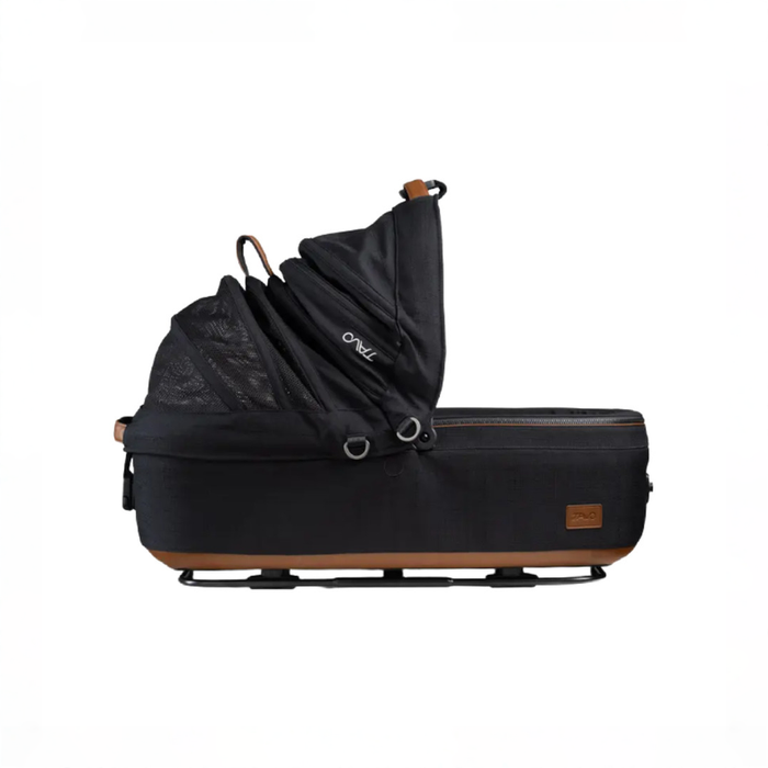Shop Tavo Pets Maeve Pet Car Seat, Medium Flex, Onyx at GoodBuy Gear