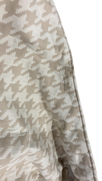 Shop Mabē The Monarch Toddler Sling, Houndstooth at GoodBuy Gear