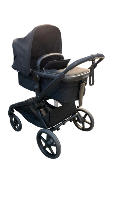 Shop Bugaboo Kangaroo Single To Double Stroller, 2024, Black, Midnight Black, Midnight Black at GoodBuy Gear