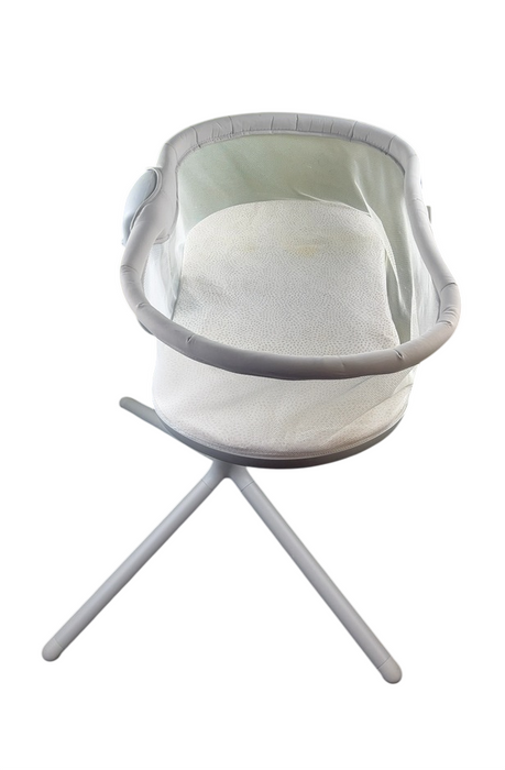 Shop Halo Bassinest Swivel Sleeper 3.0, Grey at GoodBuy Gear