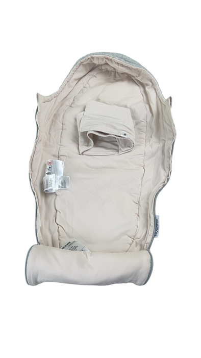 Shop Bugaboo Newborn Bassinet Inlay, Light Grey Melange at GoodBuy Gear