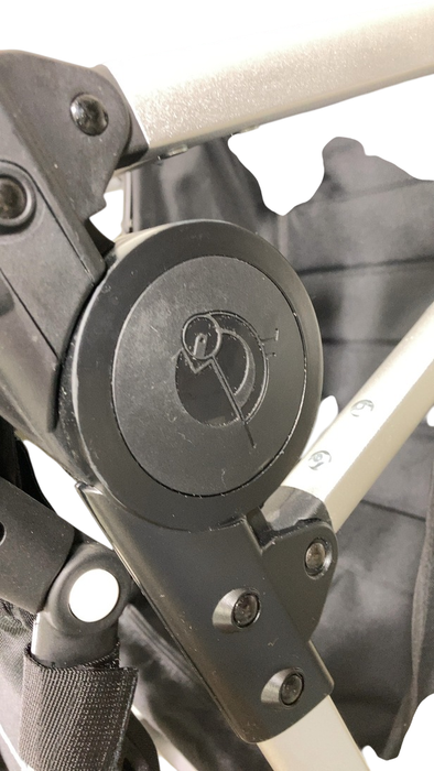 Shop Mockingbird Single to Double 2.0 Stroller, 2024, Black, Silver With Penny Leather, Windowpane at GoodBuy Gear