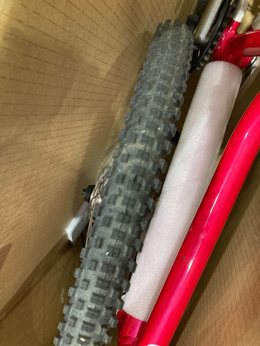 Shop Woom GO 4 Bike 20", Hot Pink at GoodBuy Gear