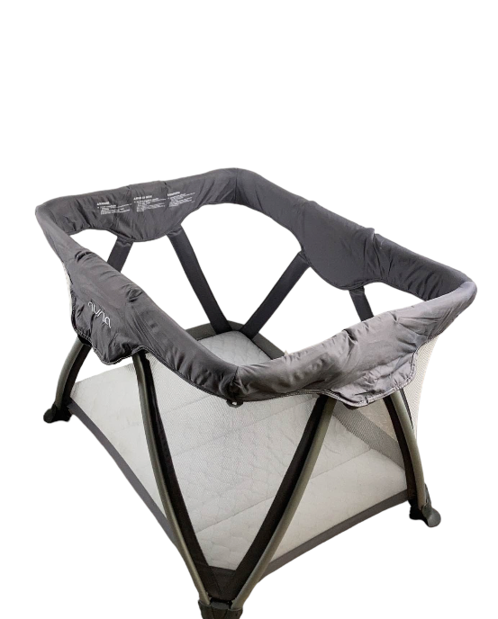 Nuna SENA Playard, Granite