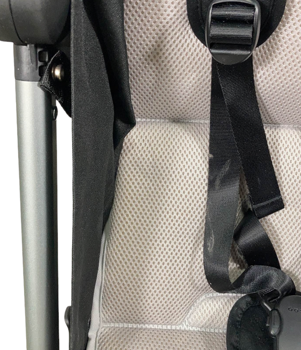 Colugo Compact Stroller, 2022, Cool Grey