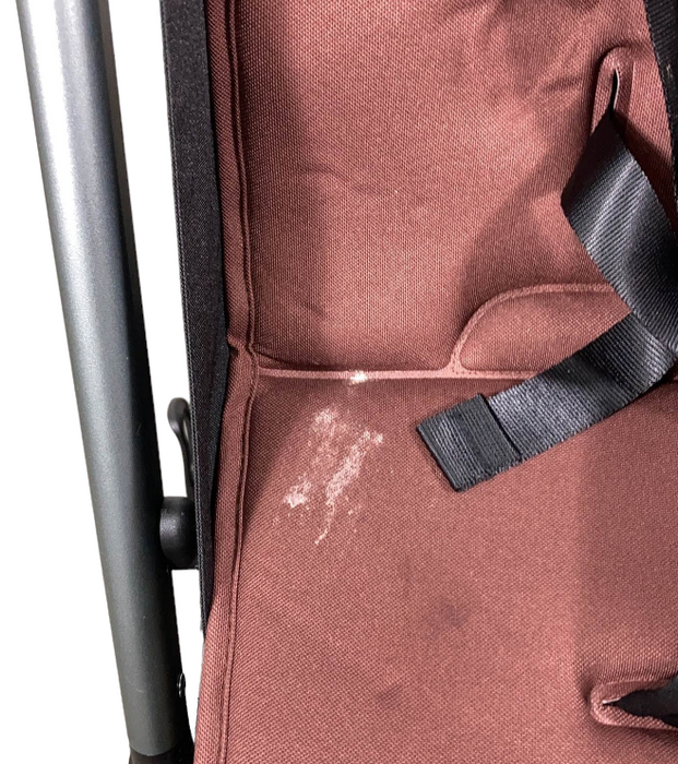 Shop Colugo Compact Stroller, 2022, Cocoa at GoodBuy Gear