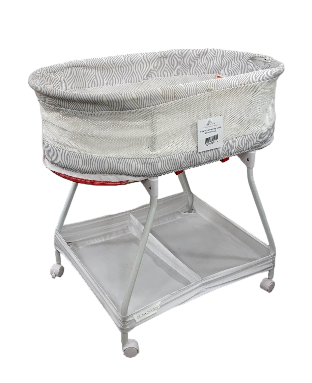 Delta Children Sweet Slumber Bassinet - Main Image