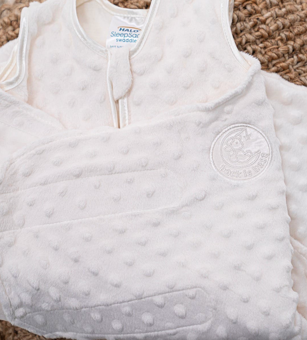 Halo SleepSack Swaddle, Small, Plushy Dot Velboa Cream
