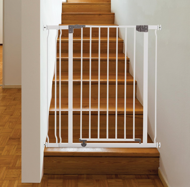 Dreambaby Liberty Extra Tall 29.5-36.5" Auto Close Metal Baby Gate, White, Model L768