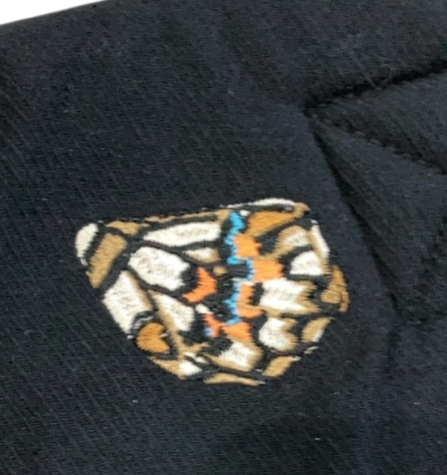 Mabē The Monarch Carrier, Ebony