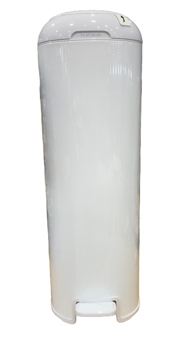 Diaper Genie Platinum Pail Gift Set, Lily White