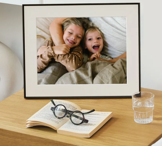 Aura  Walden 15" HD Frame, Clay with Paper Mat