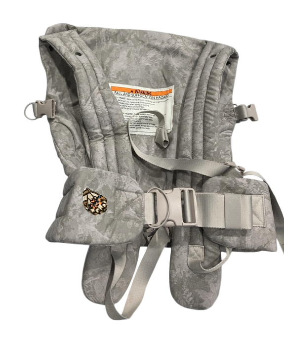 Mabē The Monarch Carrier, Ashland/Camo