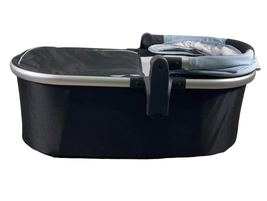 Mockingbird Bassinet, Sky