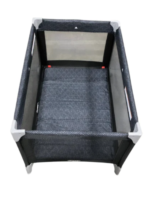 Cosco Kids Funsport Play Yard, Noir Dot