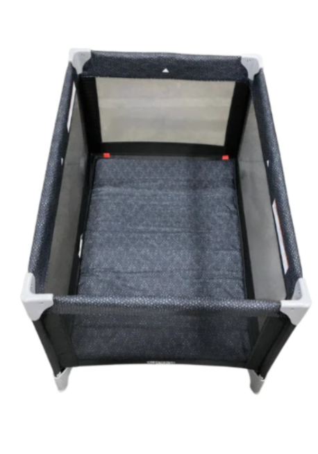 Cosco Kids Funsport Play Yard, Noir Dot