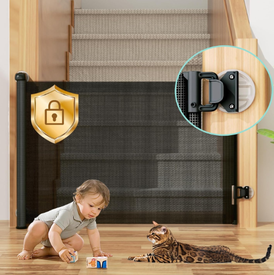 Momymust Retractable Baby Gate with Auto-lock, Black