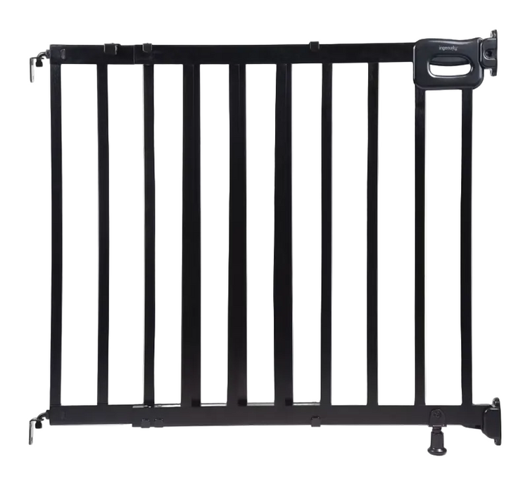 Summer Infant Deluxe Stairway Simple To Secure Wood Gate, Black