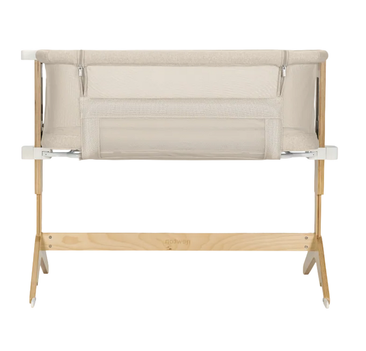 Newton Bassinet And Bedside Sleeper, Sandstone