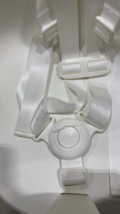 Shop Lalo The Chair, Coconut, White at GoodBuy Gear