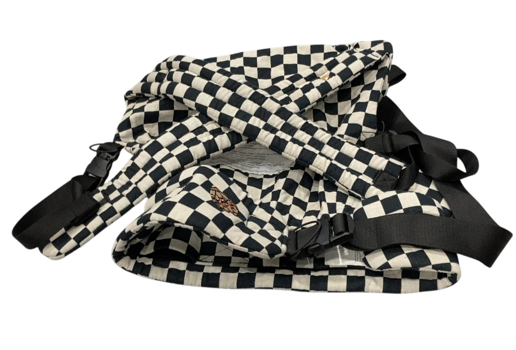 Shop Mabē The Monarch Carrier, Ebony Check at GoodBuy Gear