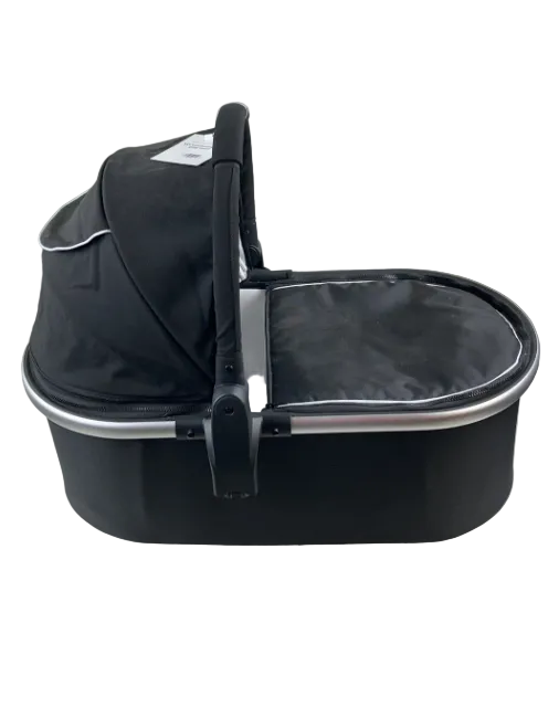 Shop Mockingbird Bassinet, Black, Pre-2026 at GoodBuy Gear