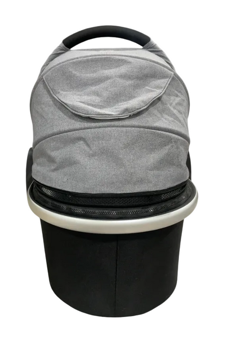 Shop Mockingbird Bassinet, Heather grey, Pre-2026 at GoodBuy Gear