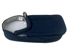 Shop Joolz Geo Carrycot, Navy at GoodBuy Gear