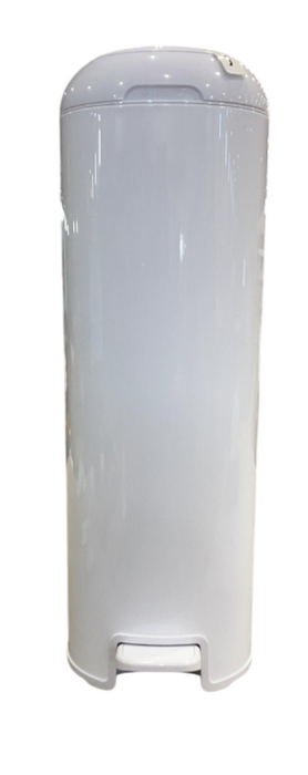 Shop Diaper Genie Platinum Diaper Pail, White at GoodBuy Gear