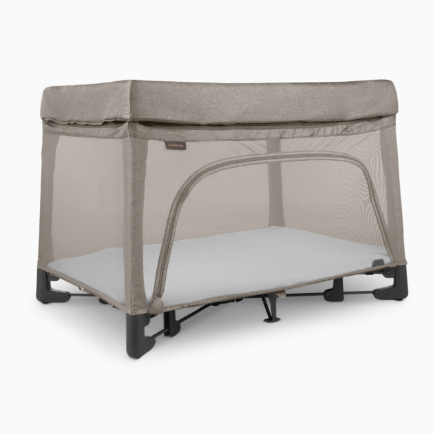 UPPAbaby REMI Playard, Wells (Dark Taupe Melange)