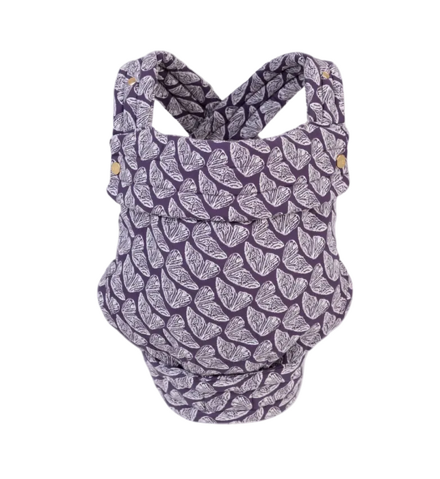 Mabē The Monarch Carrier, Violet Wings/Purple Butterflies