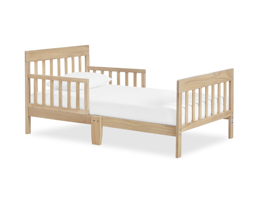 Dream On Me Finn Toddler Bed, Vintage White Oak