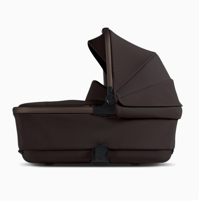 Silver Cross Reef First Bed Folding Bassinet, Ganache