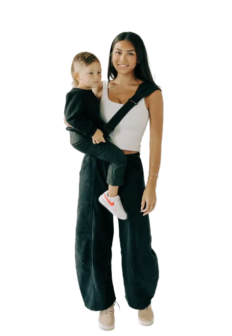 TushBaby Liftoff Toddler Sling, Black