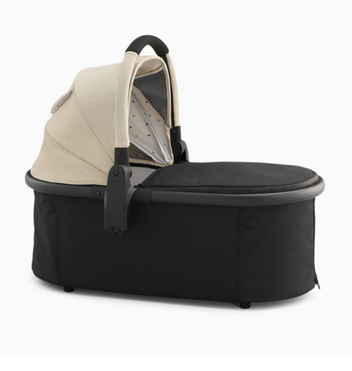Shop Mockingbird Bassinet, Oat, 2026+ at GoodBuy Gear