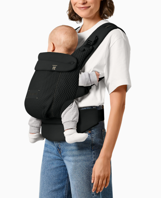 Shop Cybex Amaya Carrier, Magic Black at GoodBuy Gear