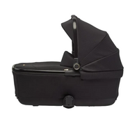 Shop Silver Cross Reef 2 Bassinet, Espresso at GoodBuy Gear