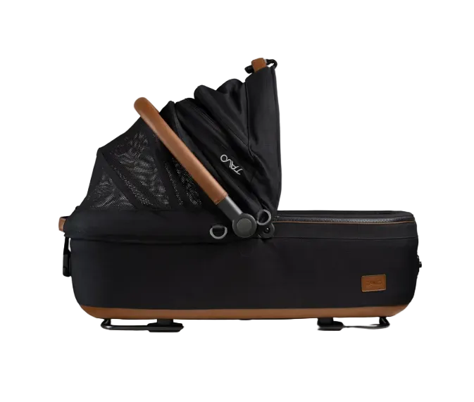 Shop Tavo Pets Maeve Pet Car Seat, Onyx, Medium Rigid at GoodBuy Gear