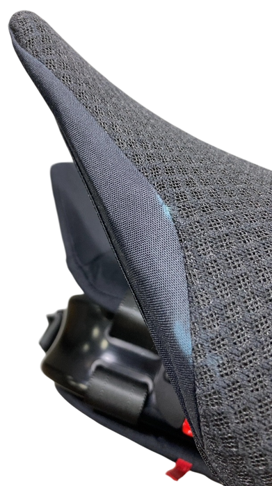 Shop WAYB Pico Portable Car Seat Bundle, 2022, Jet, with Carry Bag at GoodBuy Gear