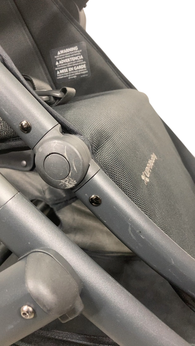 Shop UPPAbaby VISTA V2 Stroller, 2021, Greyson at GoodBuy Gear