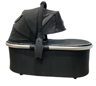 Shop Mockingbird Bassinet 2.0, Black at GoodBuy Gear