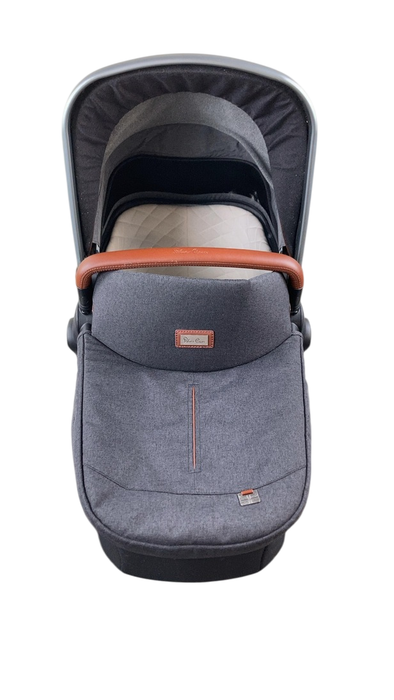 Shop Silver Cross Wave Bassinet Carry Cot, Granite at GoodBuy Gear