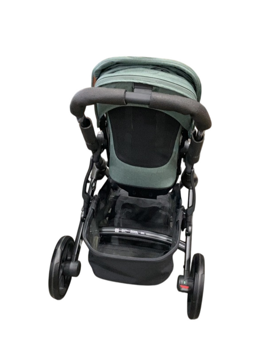 Shop UPPAbaby Vista V3 Stroller, 2024, Gwen (Green Melange) at GoodBuy Gear
