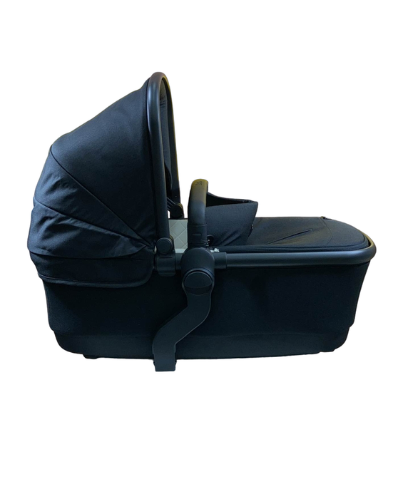 Shop Silver Cross Wave Stroller, 2022, Onyx at GoodBuy Gear