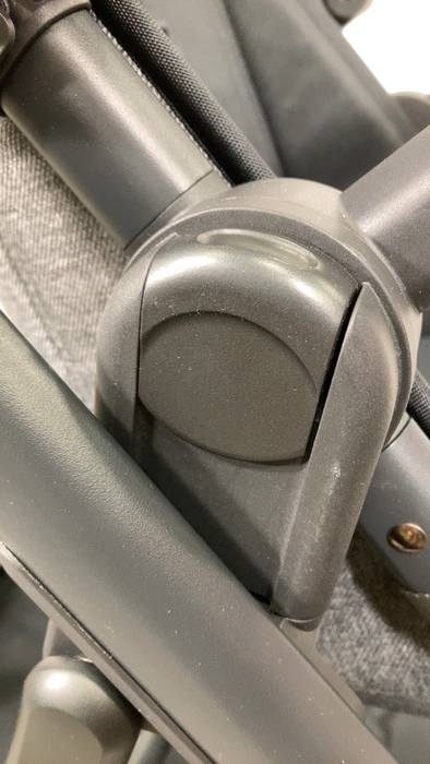 Shop UPPAbaby VISTA V2 Stroller, 2023, Greyson (Charcoal Melange) at GoodBuy Gear