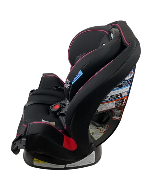 Shop Graco TrioGrow SnugLock 3-in-1 Car Seat, 2023, Juliana at GoodBuy Gear