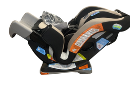 Shop Graco Extend2Fit 3-in-1 Convertible Car Seat, 2022, Stocklyn at GoodBuy Gear