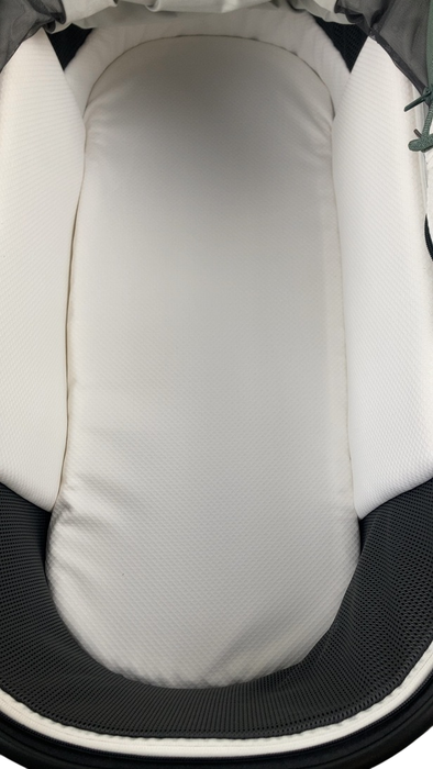 Shop UPPAbaby Bassinet V3, Gwen (Green Melange) at GoodBuy Gear