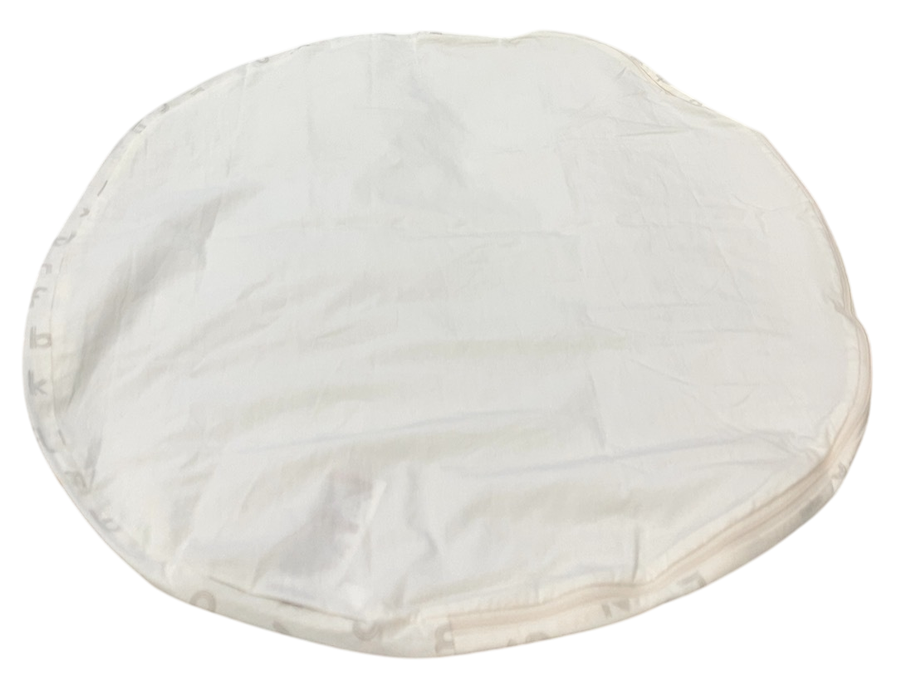 Shop Stokke Sleepi Mini Fitted Sheet, Alphabet, V2 at GoodBuy Gear