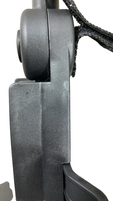 Shop Mockingbird Car Seat Adapter 5-in-1 at GoodBuy Gear